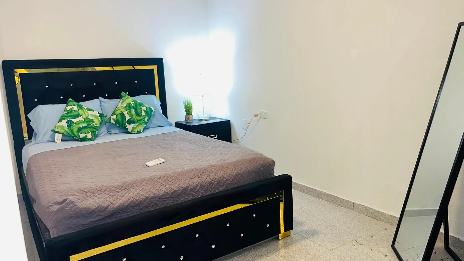 Beautiful Modern 1 Bedroom Apartment Mnts To Beaches-Wifi Ac Quebradillas